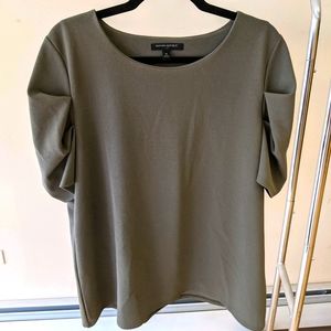 Banana Republic Puff Sleeve Top